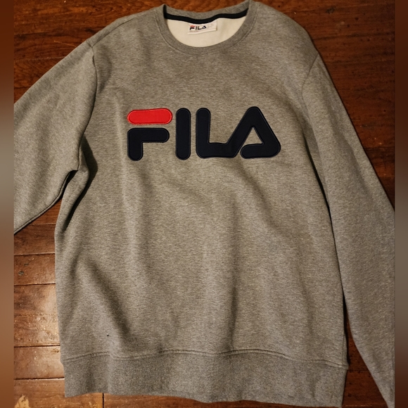 Fila Other - Fila sz Large Men's Gray Sweatshirt BNWT
